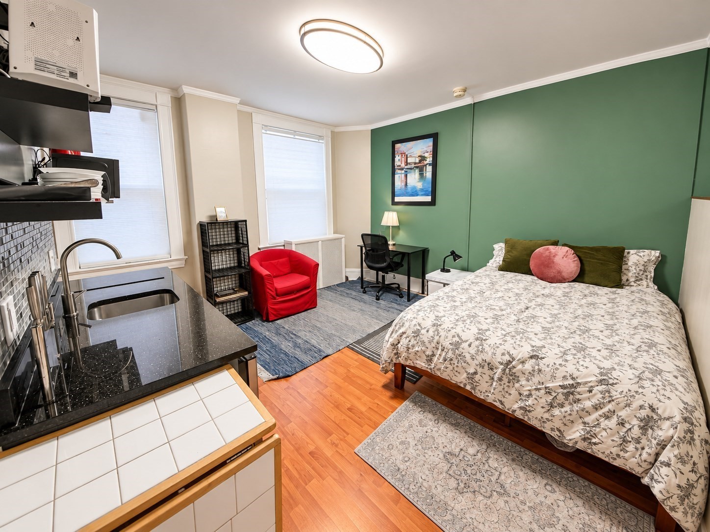 21 Beacon St # 3k Property Photo 6