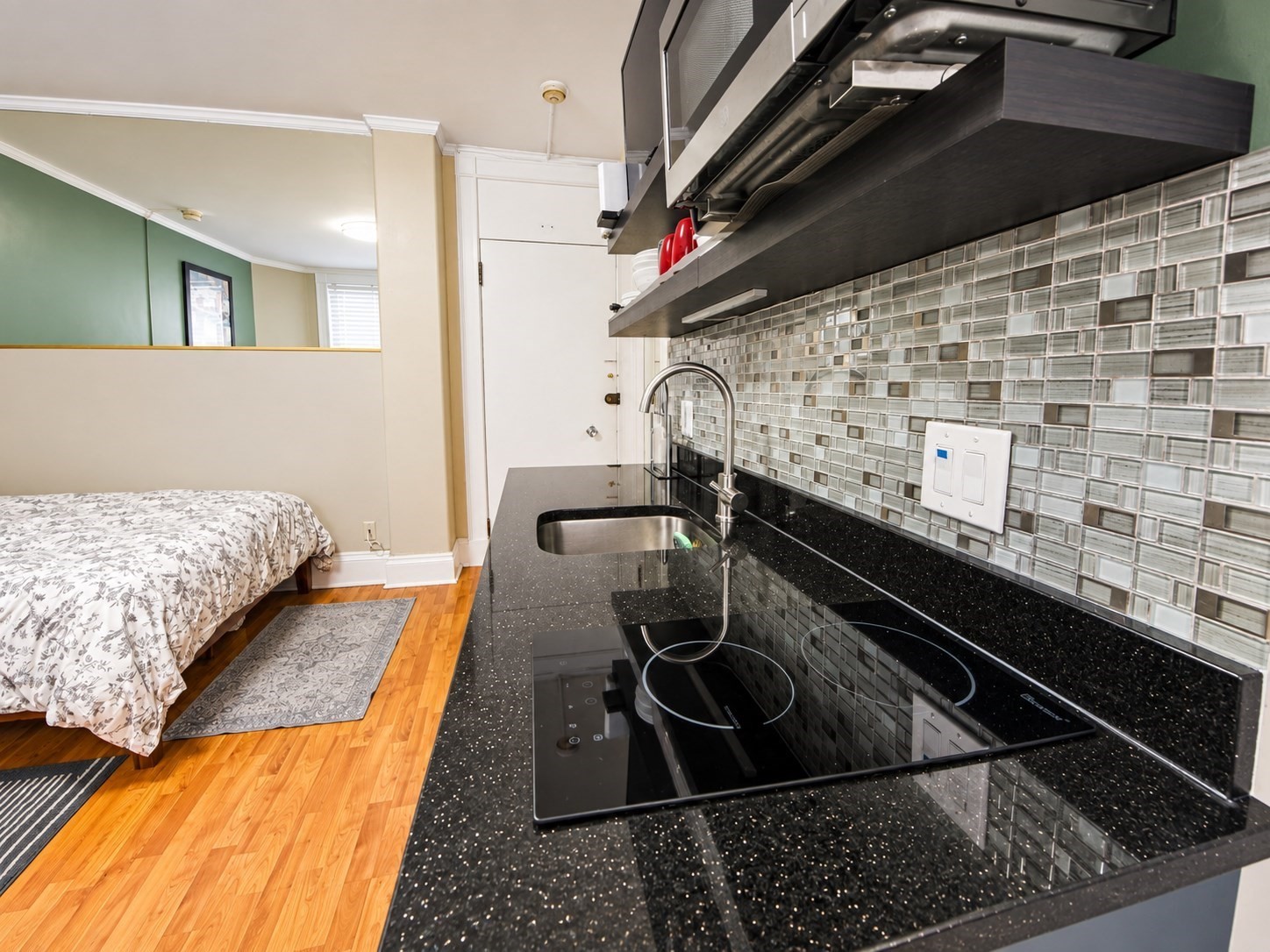 21 Beacon St # 3k Property Photo 9