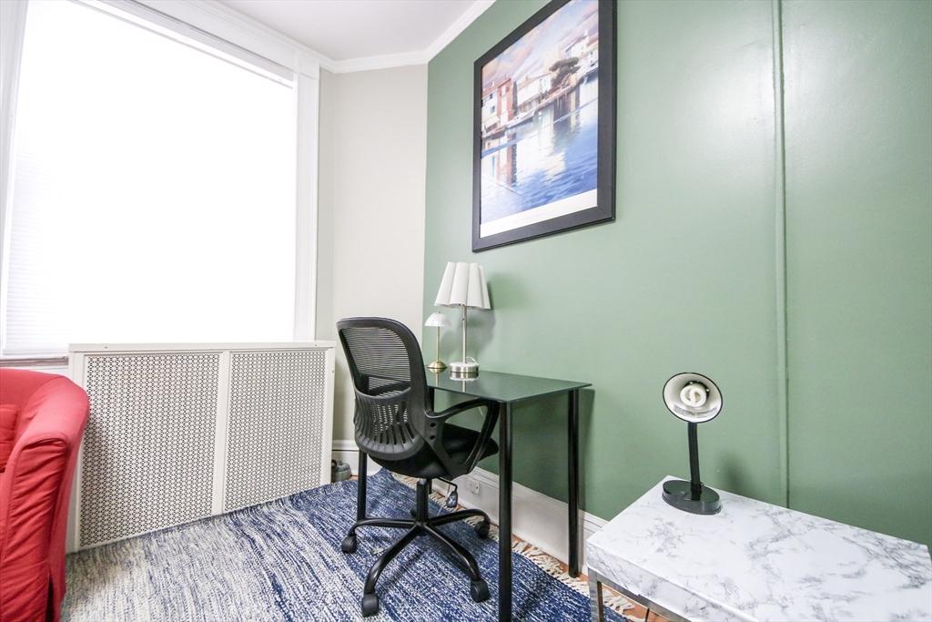 21 Beacon St # 3k Property Photo 10