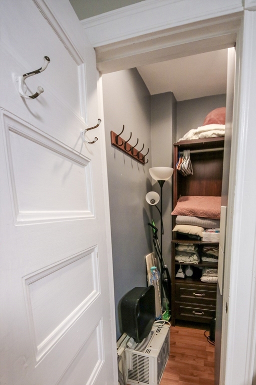 21 Beacon St # 3k Property Photo 13