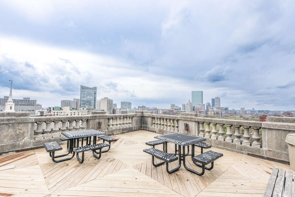 21 Beacon St # 3k Property Photo 16