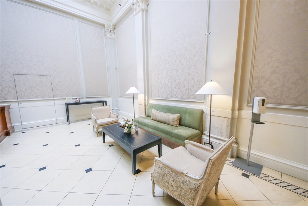 21 Beacon St # 3k Property Photo 22