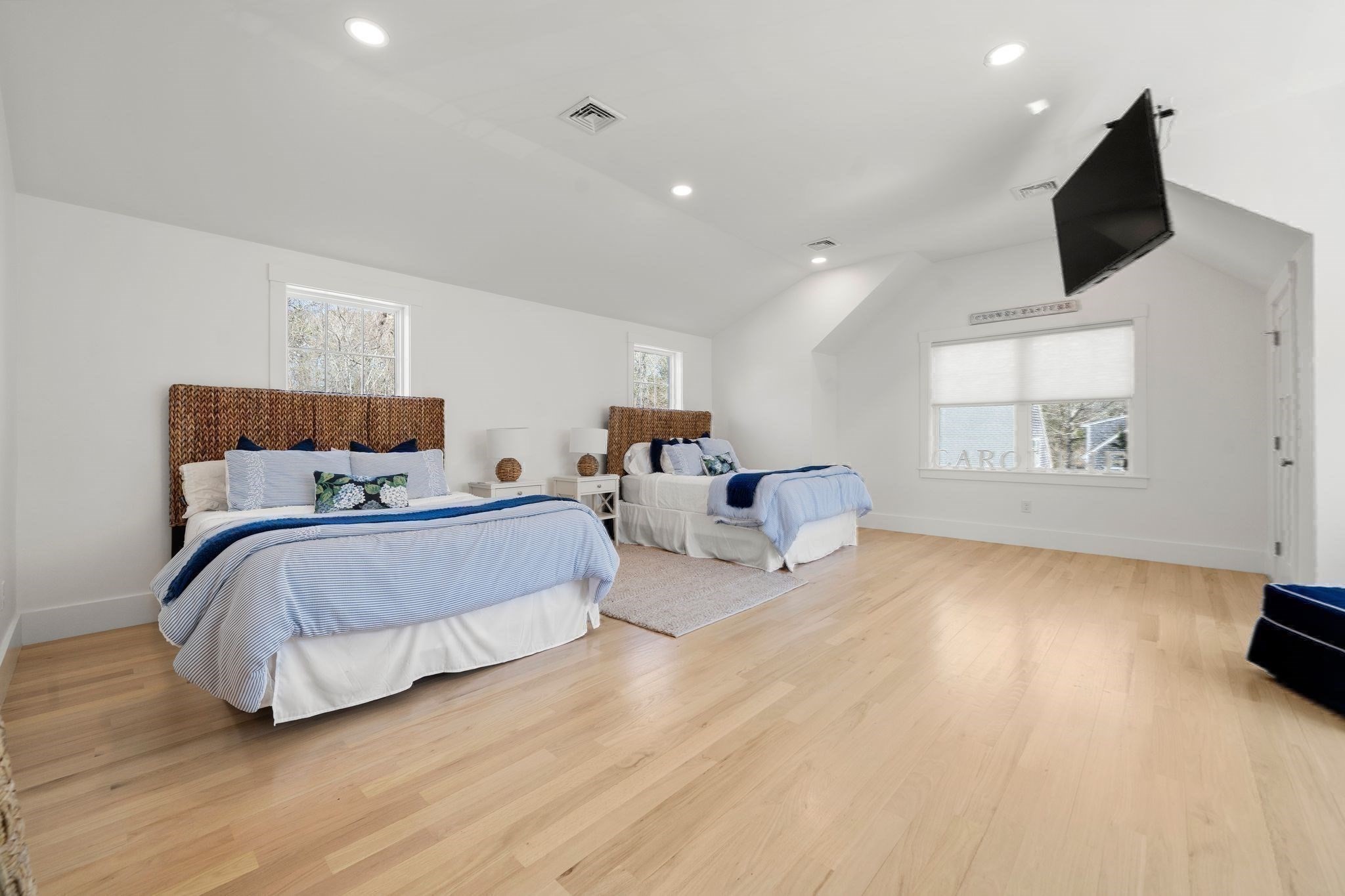 1014 Route 6a Property Photo 27