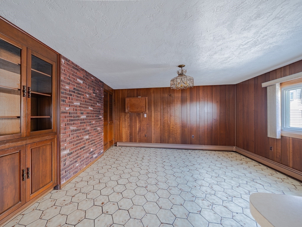 118 Sunnyside Ave. Property Photo 10