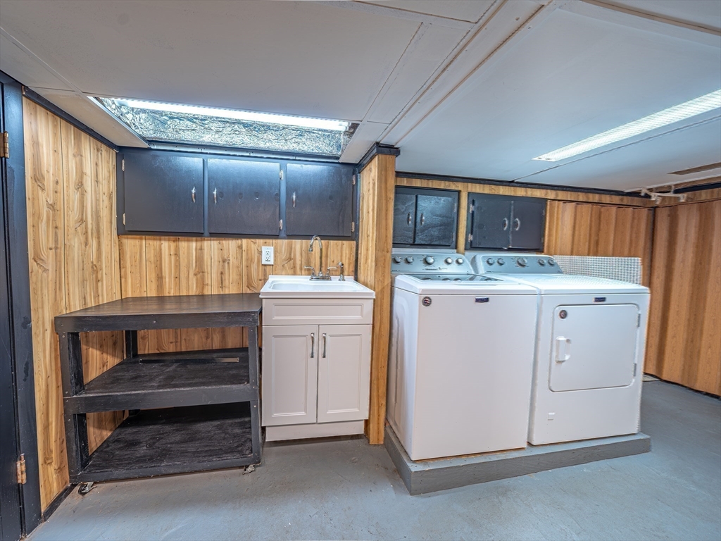 118 Sunnyside Ave. Property Photo 27