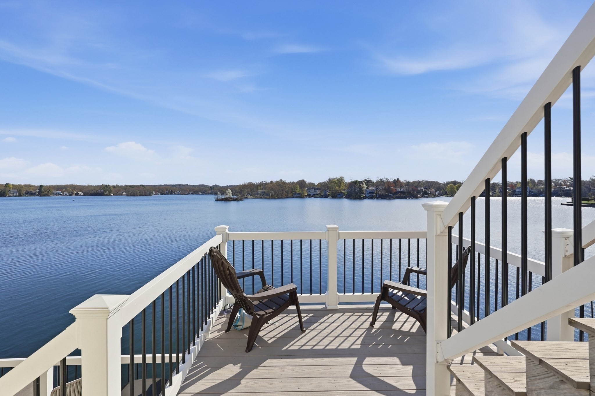 411b Lake Avenue Property Photo 39