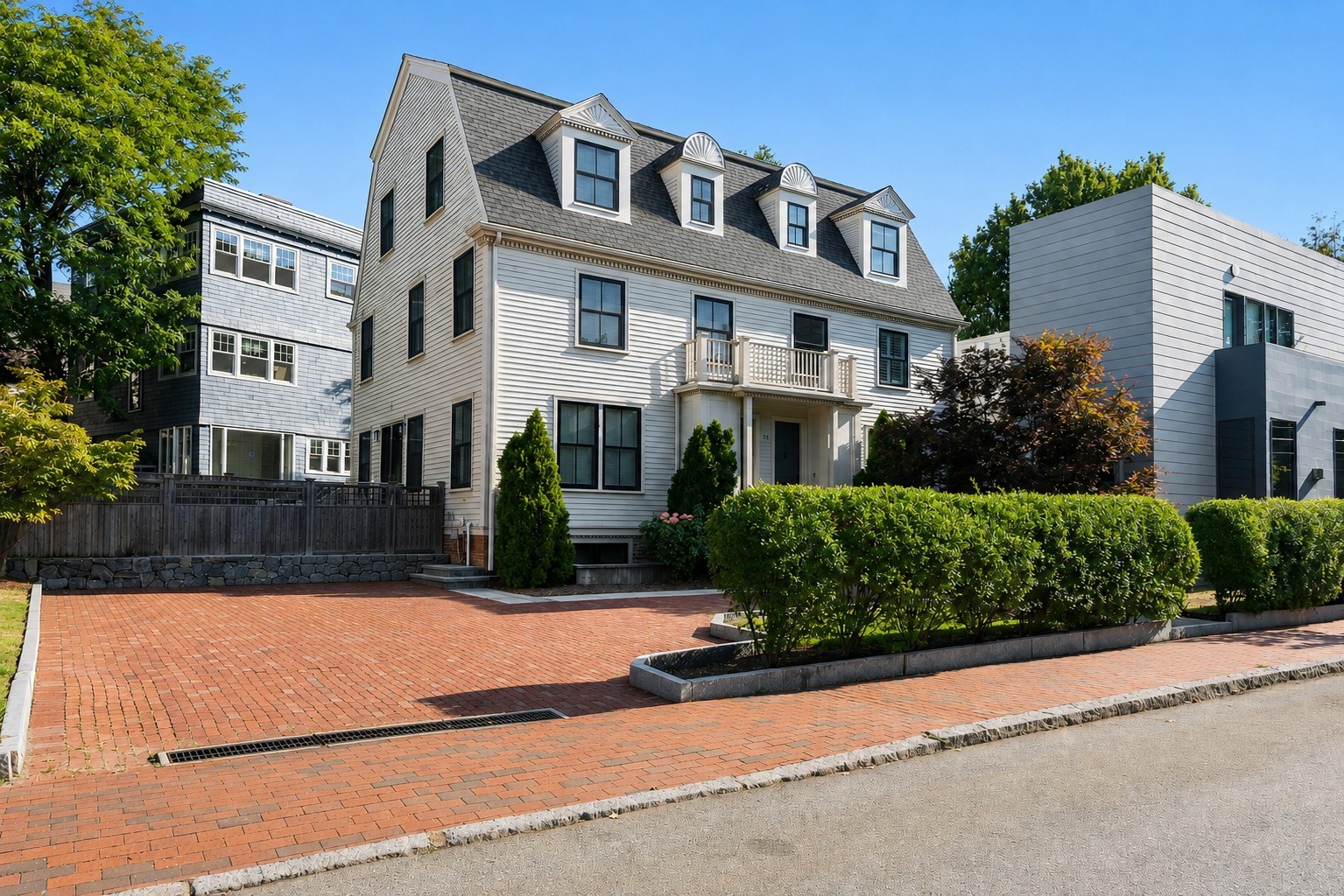 39 Hammond Street # 2