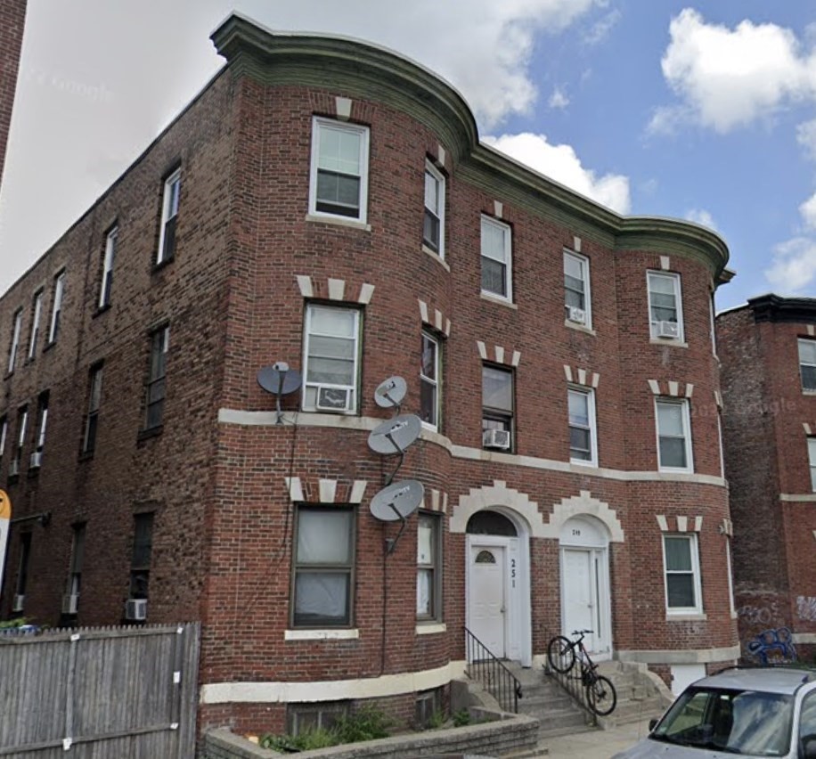 251 Cambridge Property Photo 1