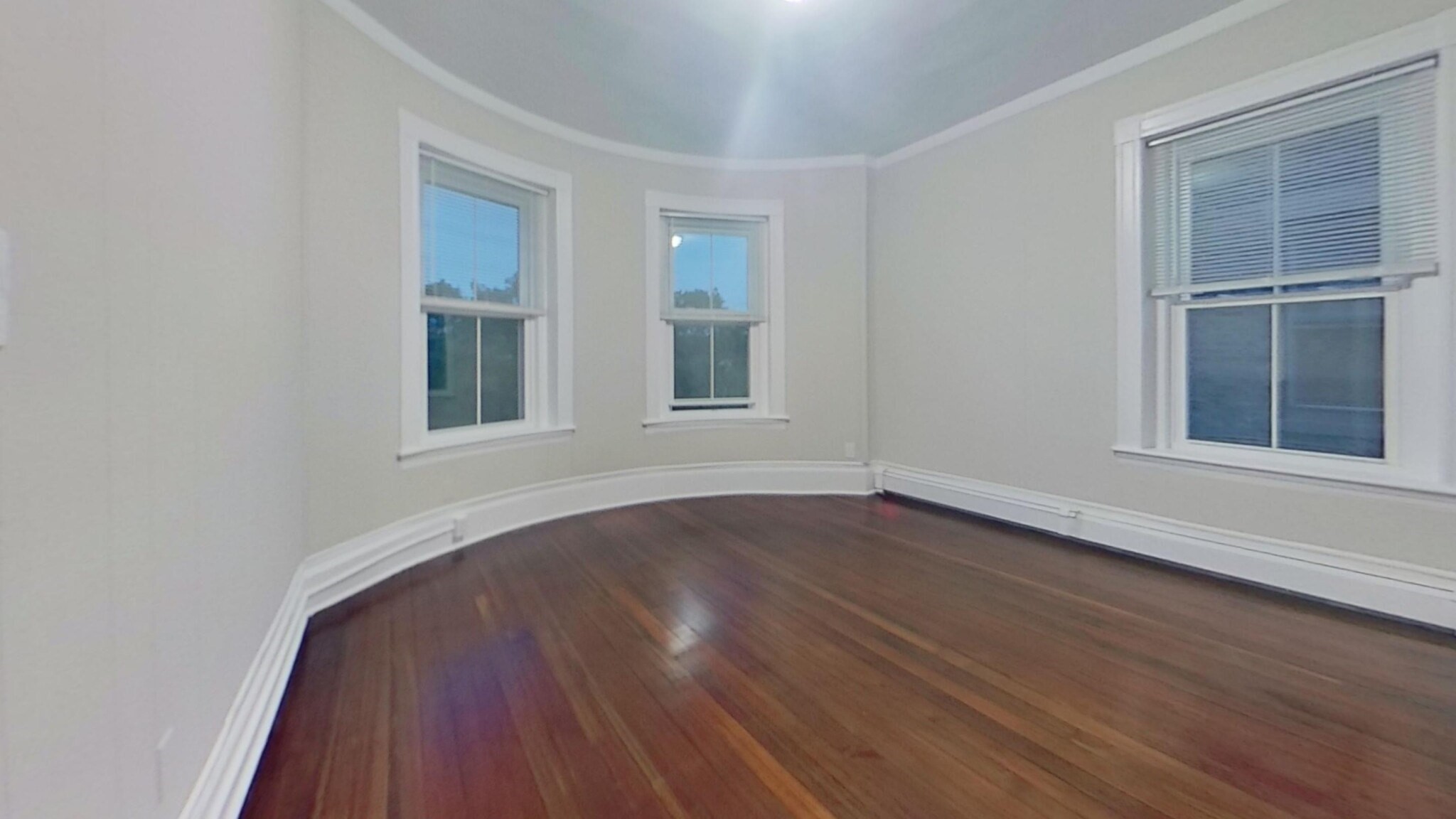 251 Cambridge Property Photo 5