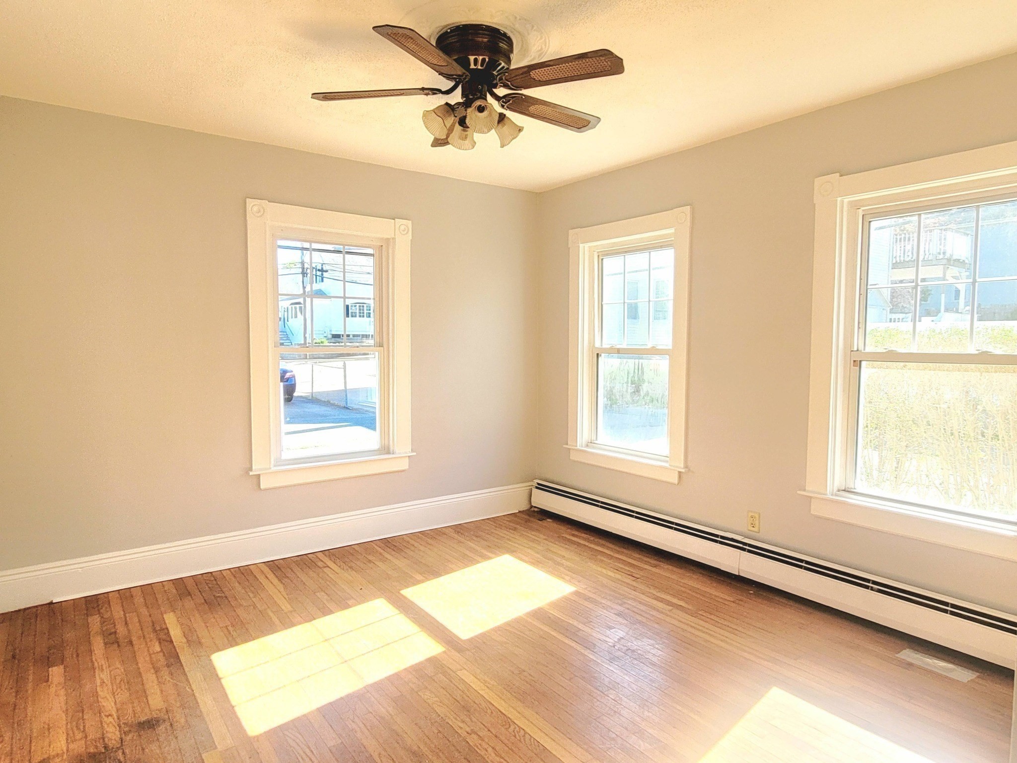 65 Wayland St Property Photo 7