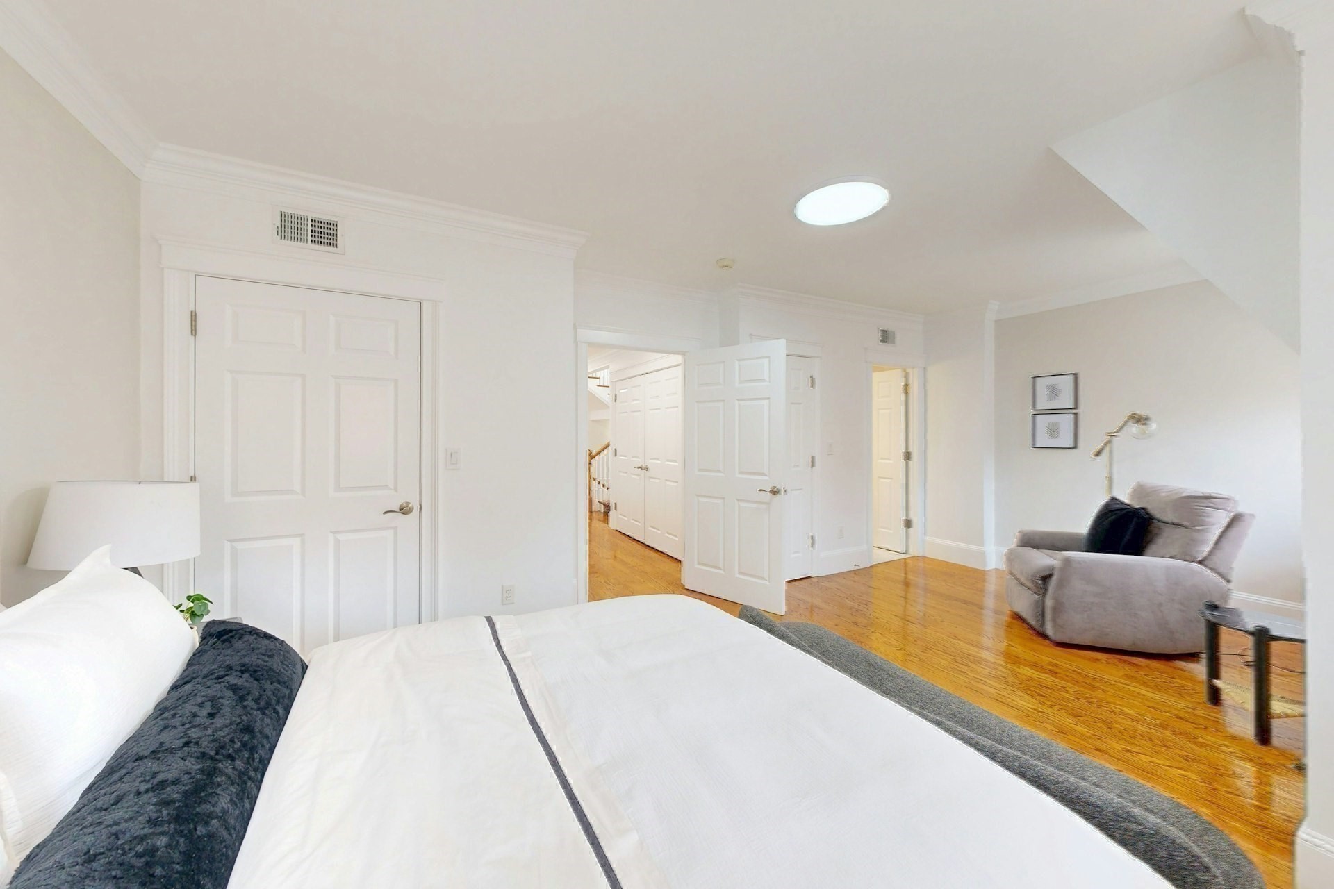 322 Tappan St # 2 Property Photo 20