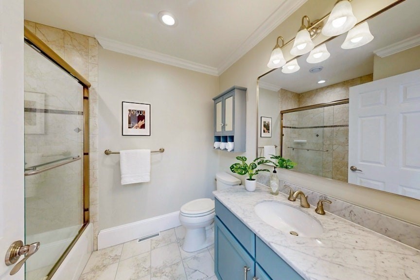 322 Tappan St # 2 Property Photo 36