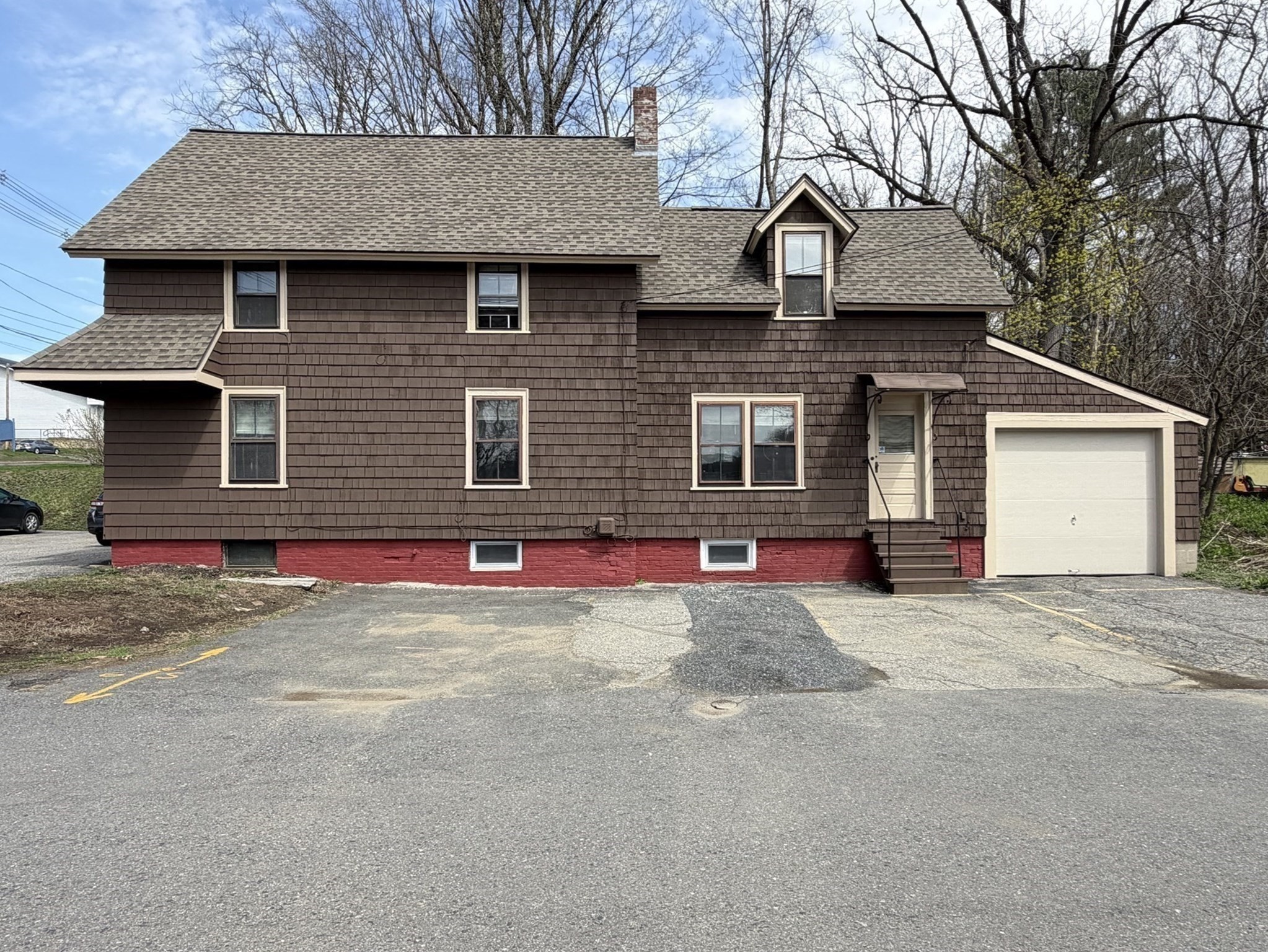 30 Mohawk Trail Property Photo 1