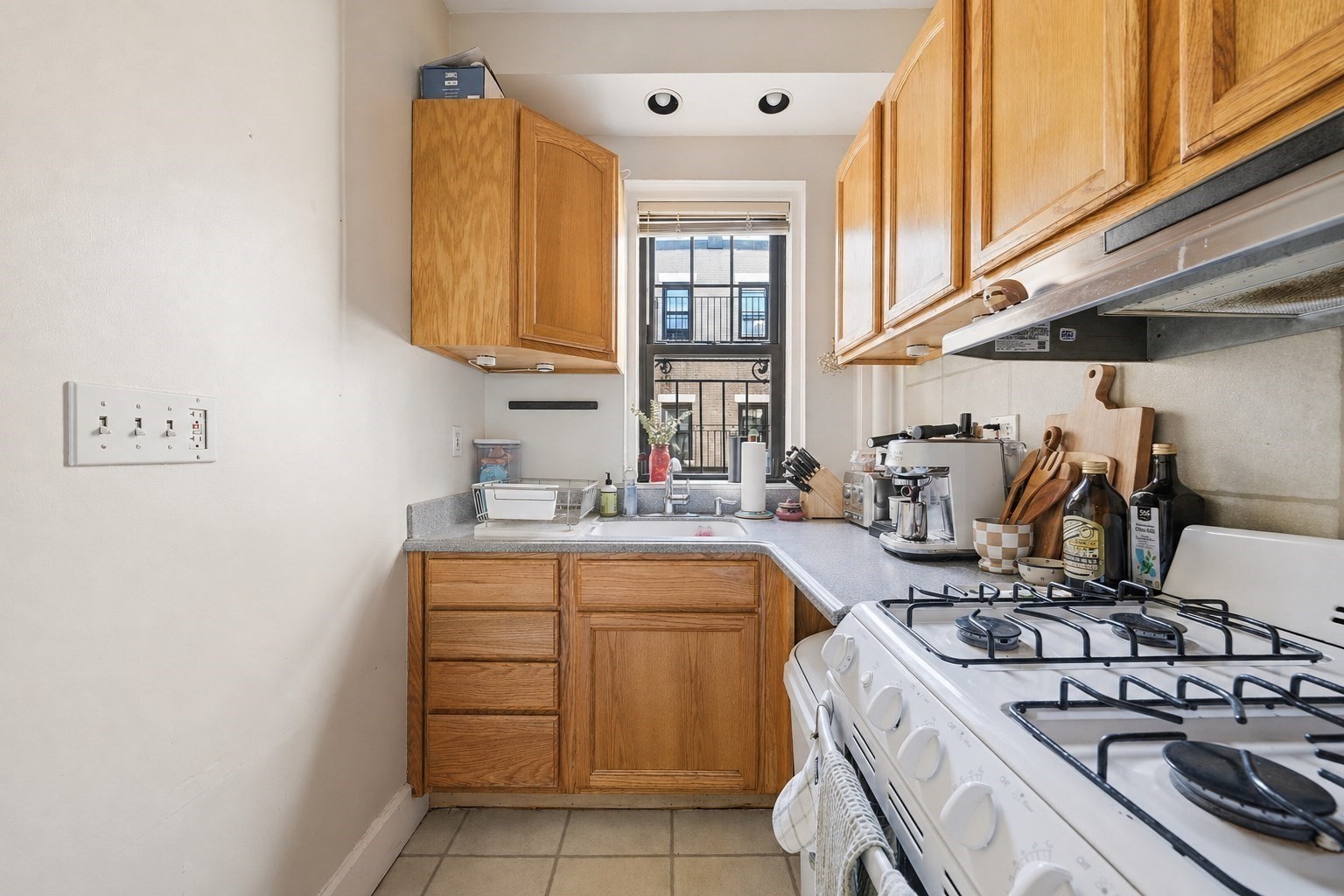 311 Allston St # 6 Property Photo 9