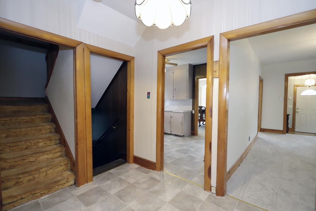 79 Woodlawn St Property Photo 22