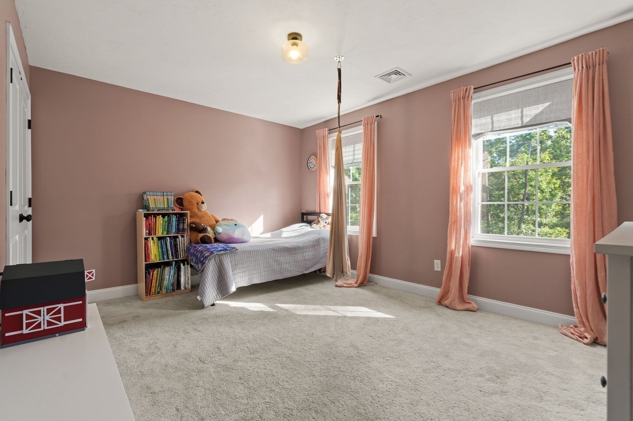 17 Pond Edge Trl Property Photo 17