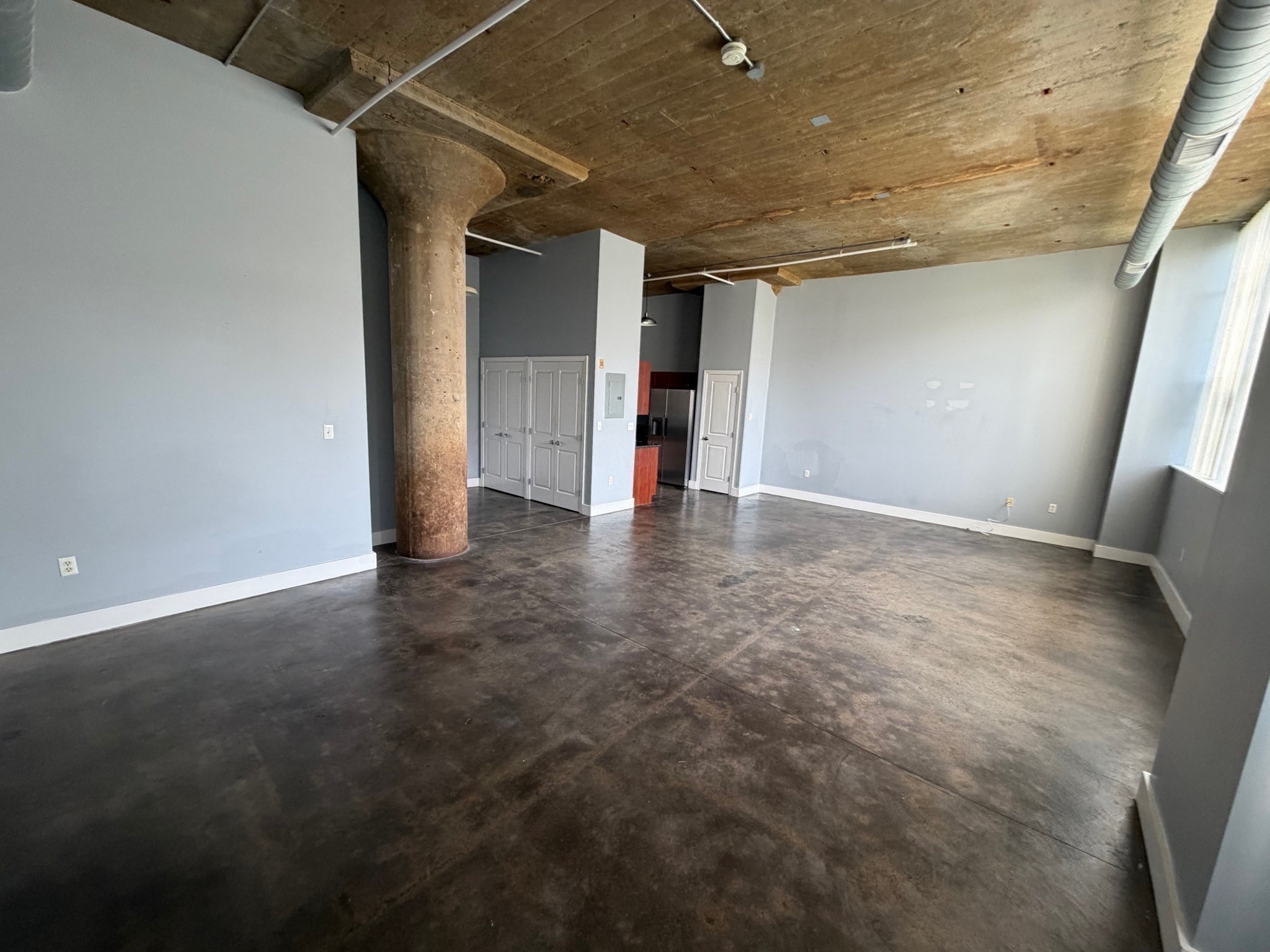 21 Illinois St # 202 Property Photo 14