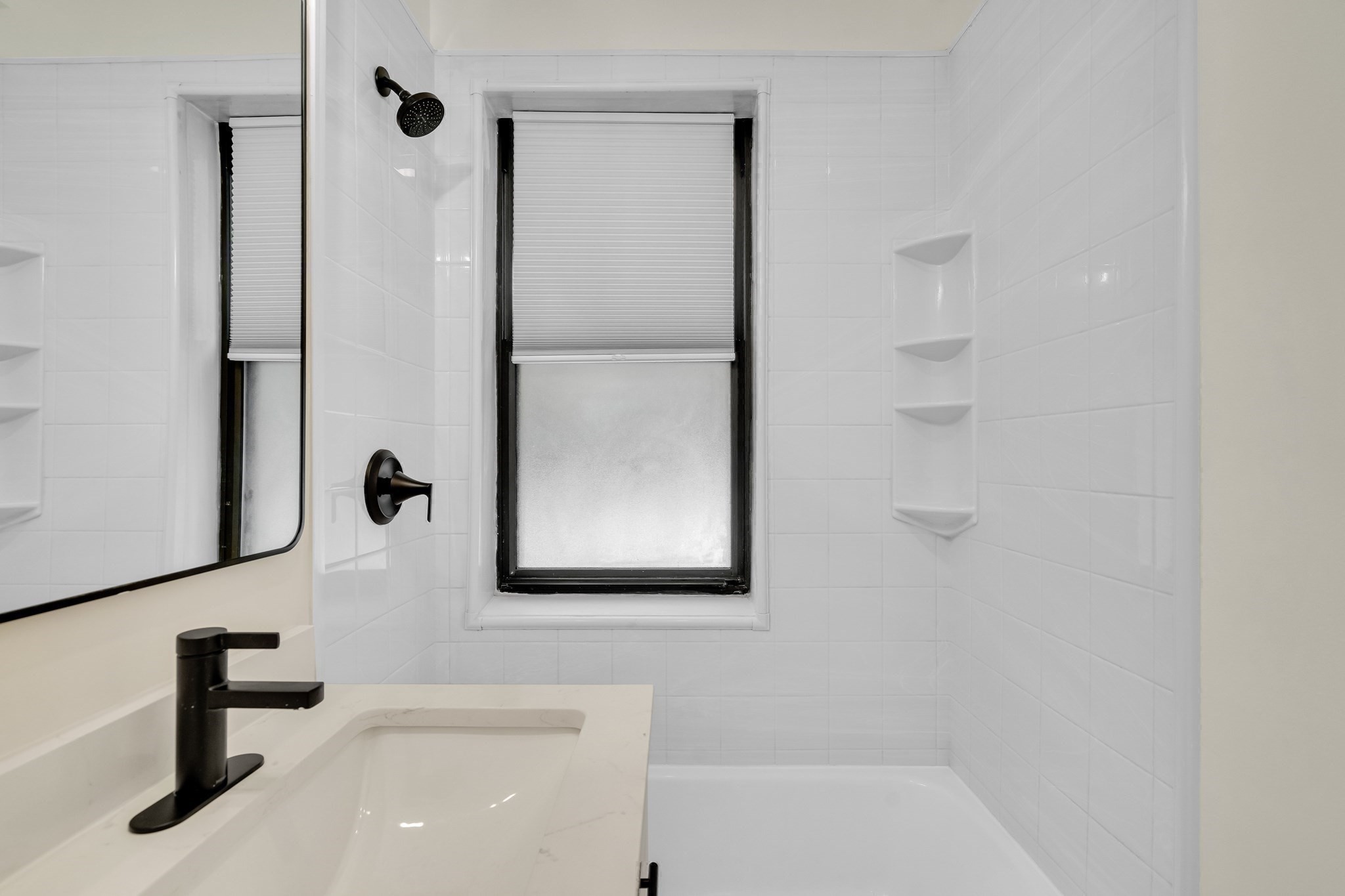 137 Englewood Ave # 5 Property Photo 12