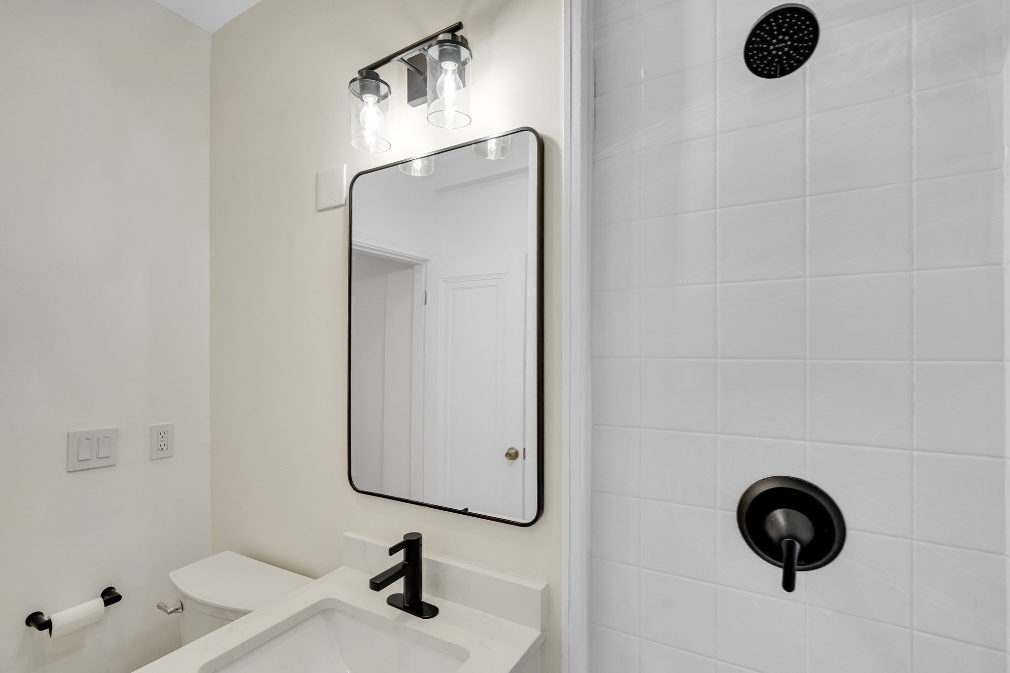 137 Englewood Ave # 5 Property Photo 13