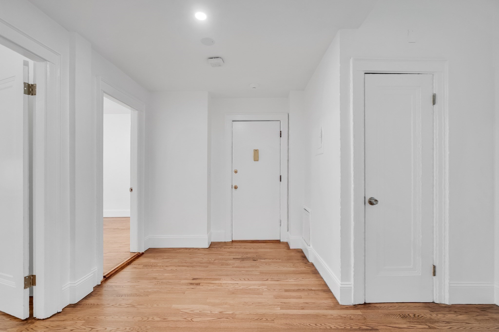 137 Englewood Ave # 5 Property Photo 15