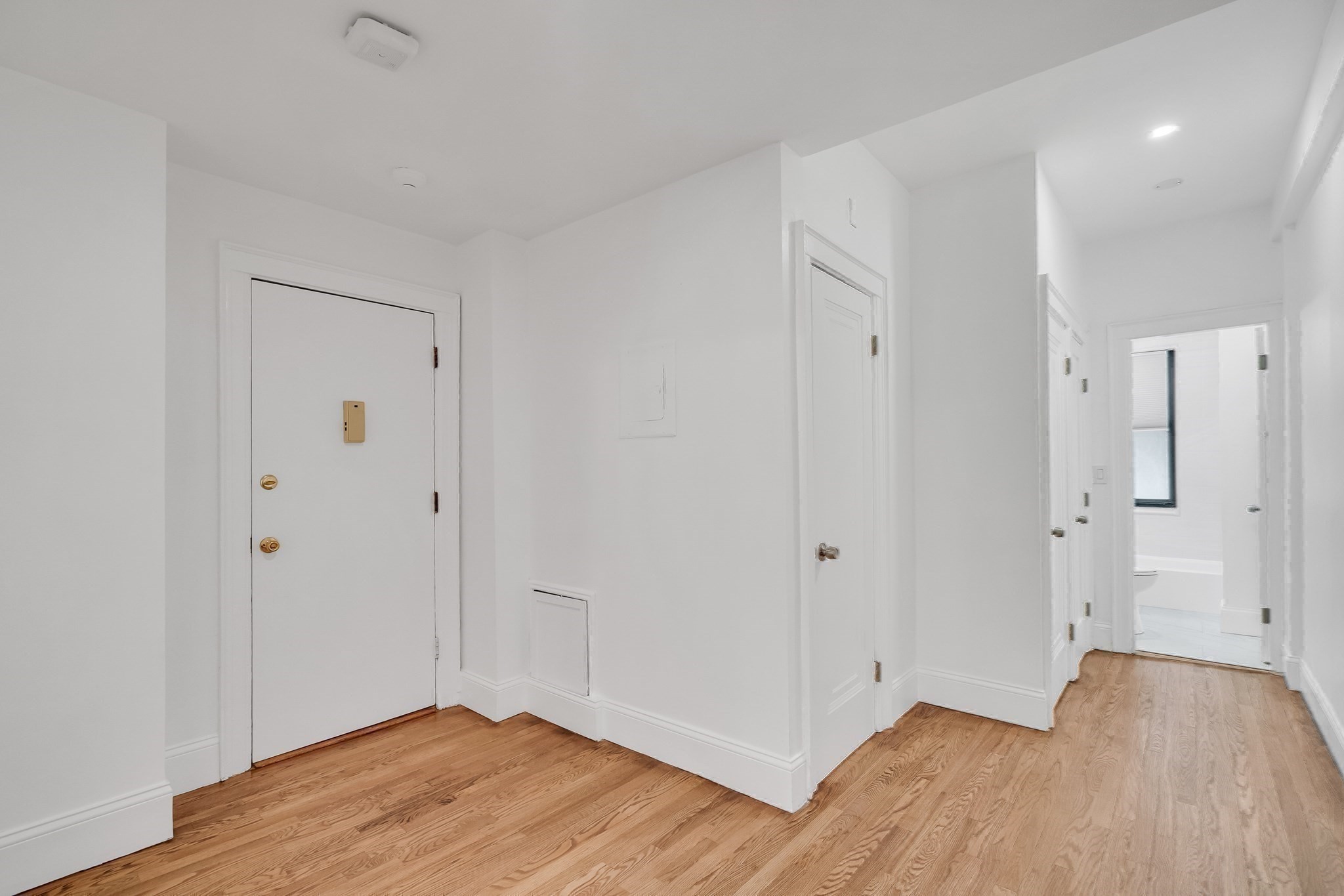 137 Englewood Ave # 5 Property Photo 16