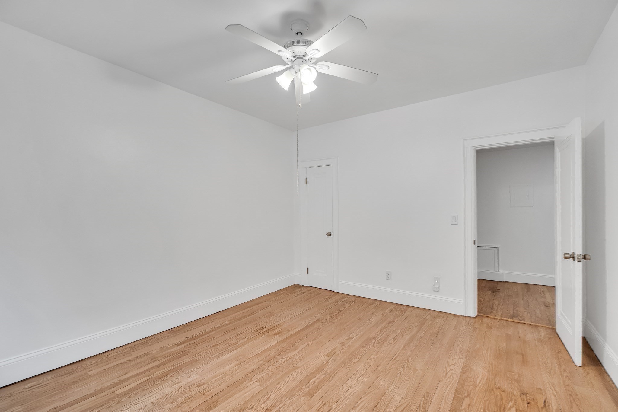 137 Englewood Ave # 5 Property Photo 18