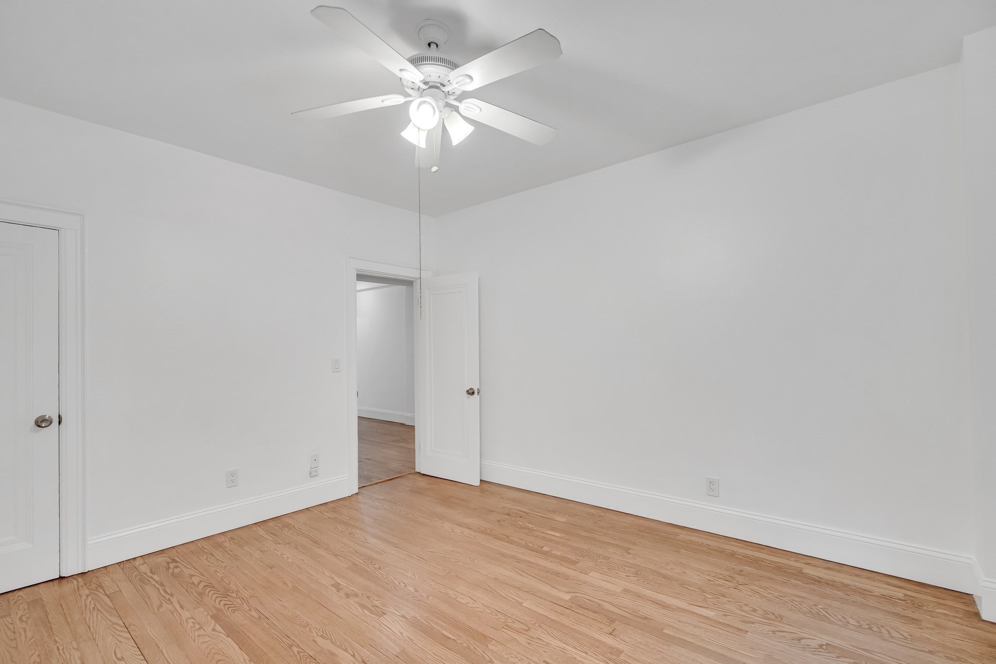 137 Englewood Ave # 5 Property Photo 19