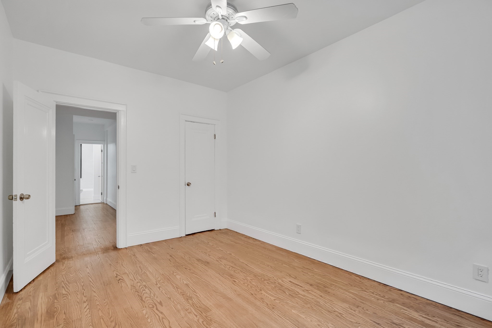 137 Englewood Ave # 5 Property Photo 20