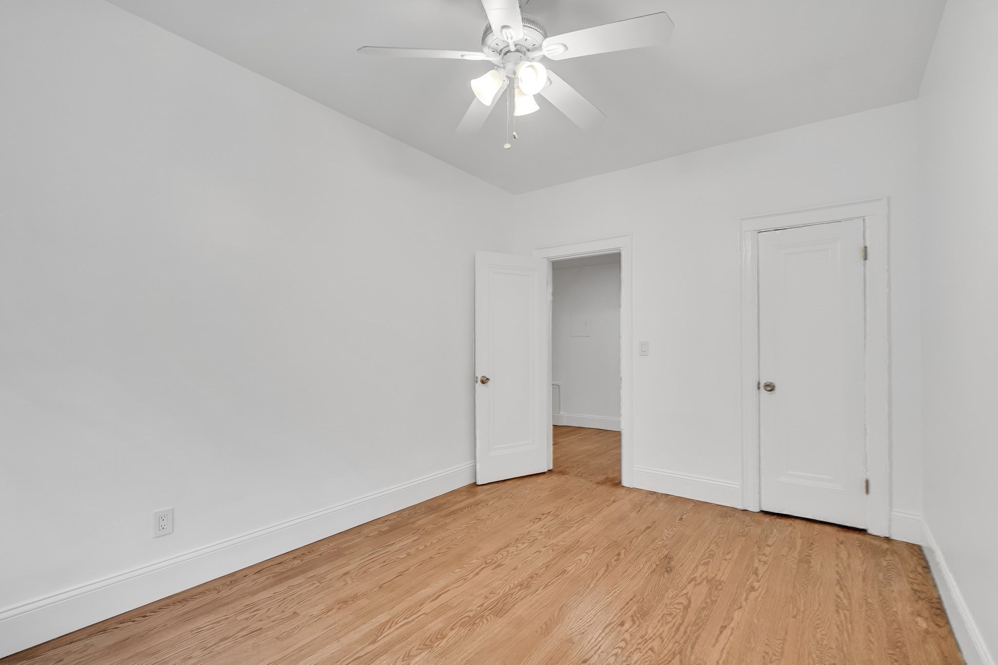137 Englewood Ave # 5 Property Photo 21
