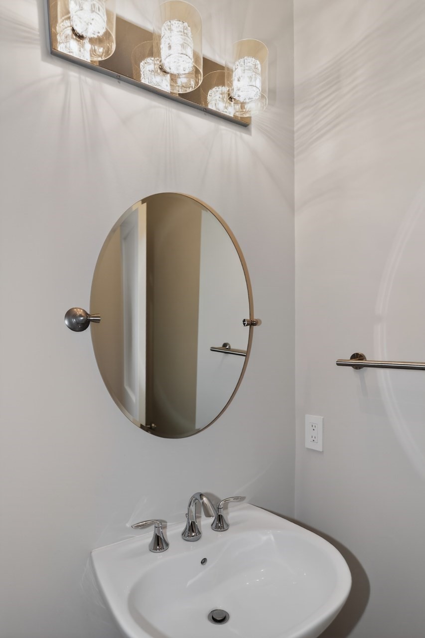 228 Norfolk St # 228 Property Photo 10