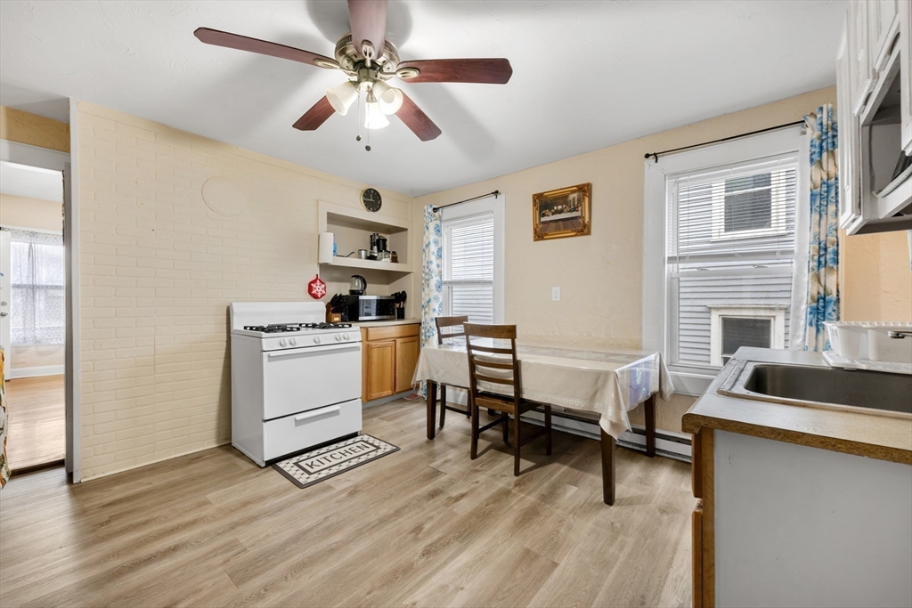 20 Mott St Property Photo 4