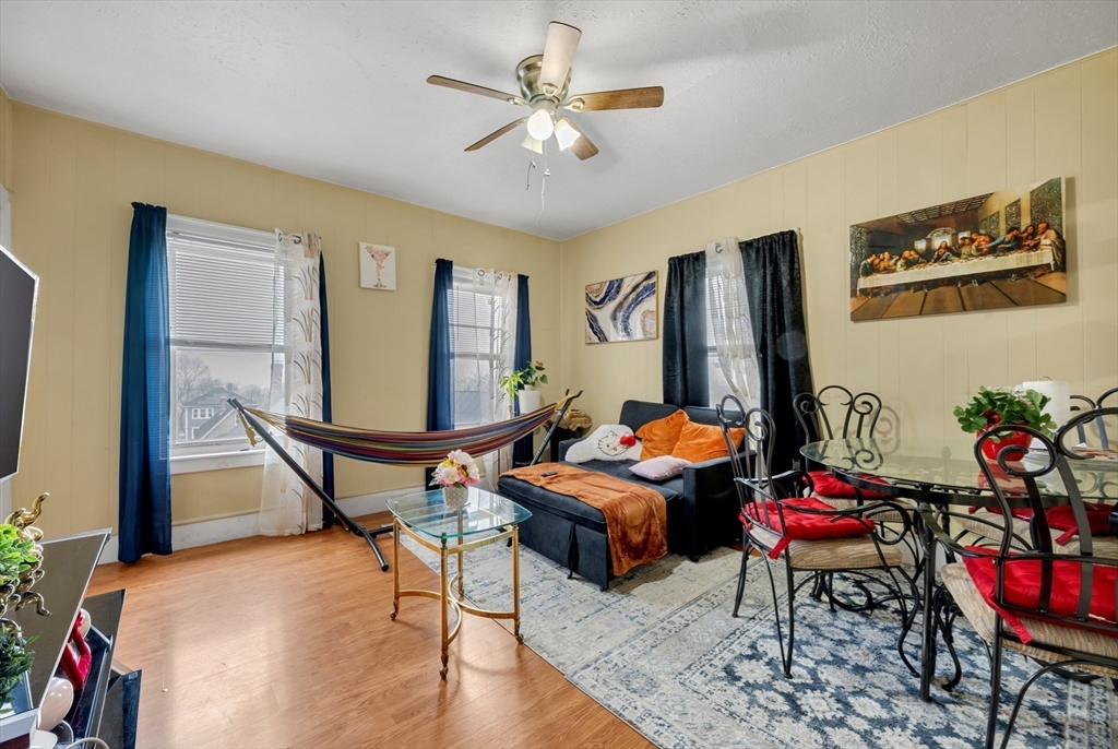 20 Mott St Property Photo 5