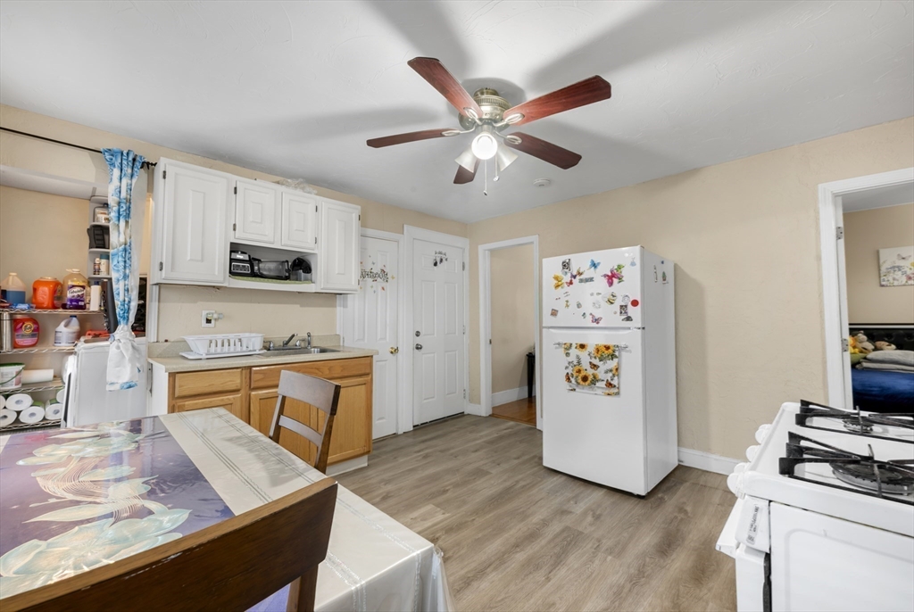 20 Mott St Property Photo 13