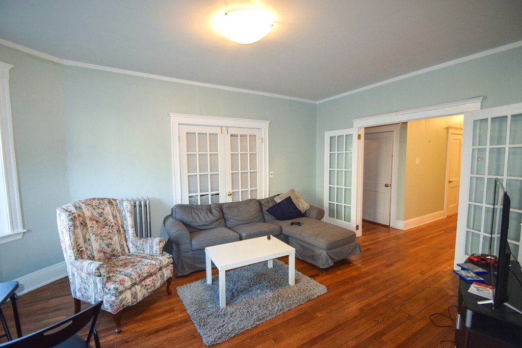 48 Englewood Ave # 1 Property Photo 1
