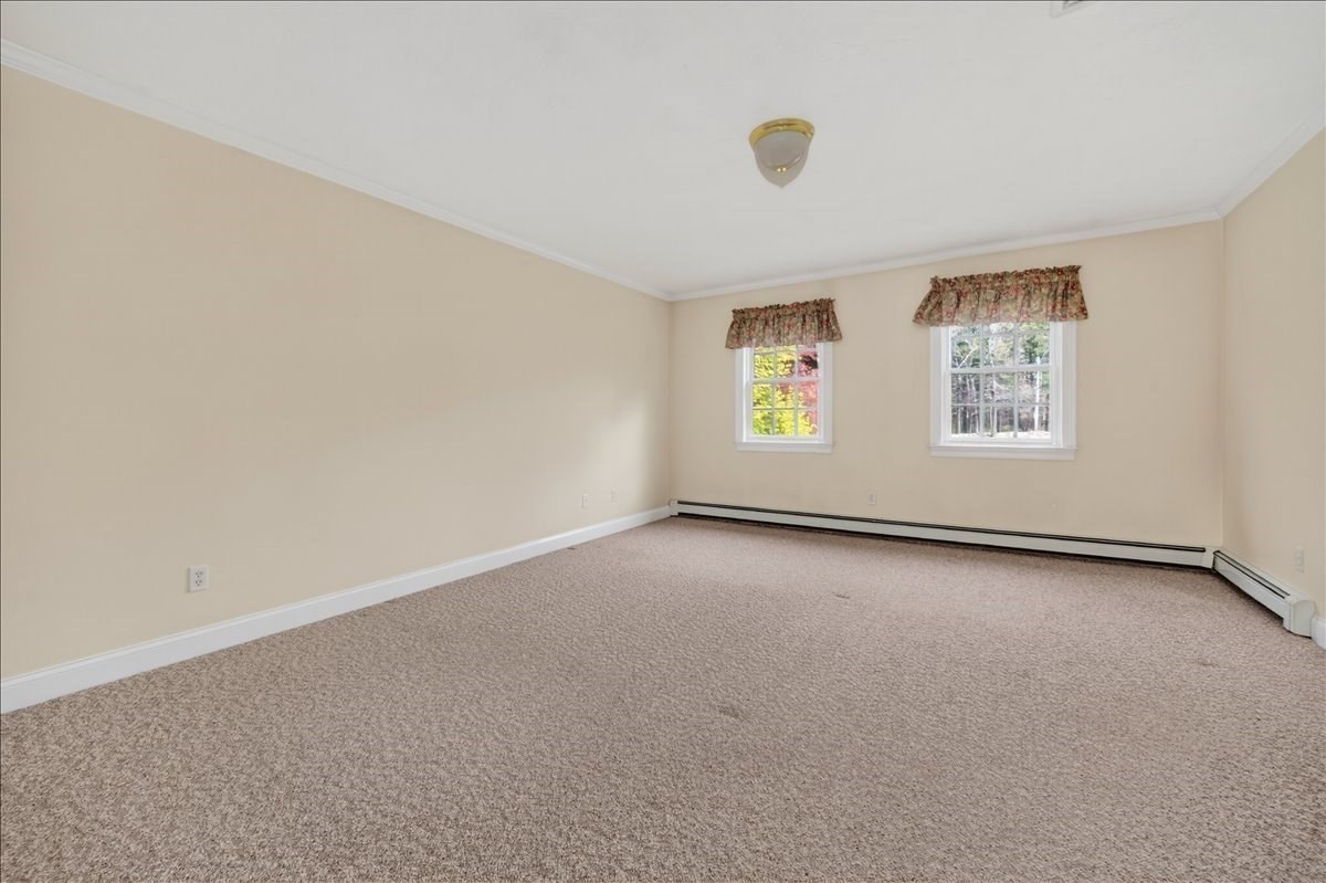 14 Whiting Lane # 14 Property Photo 32