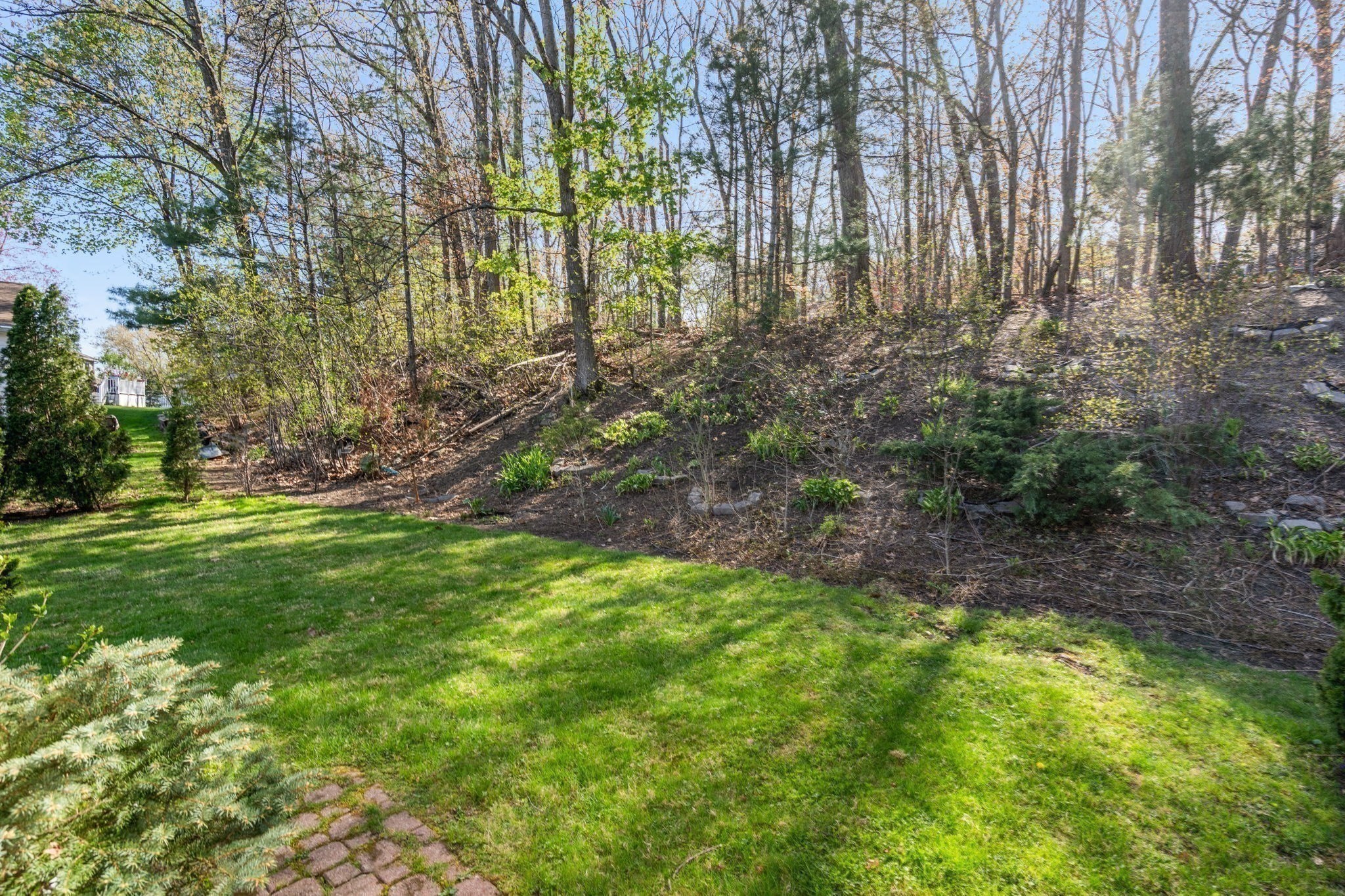 164 Lockland Ave Property Photo 33