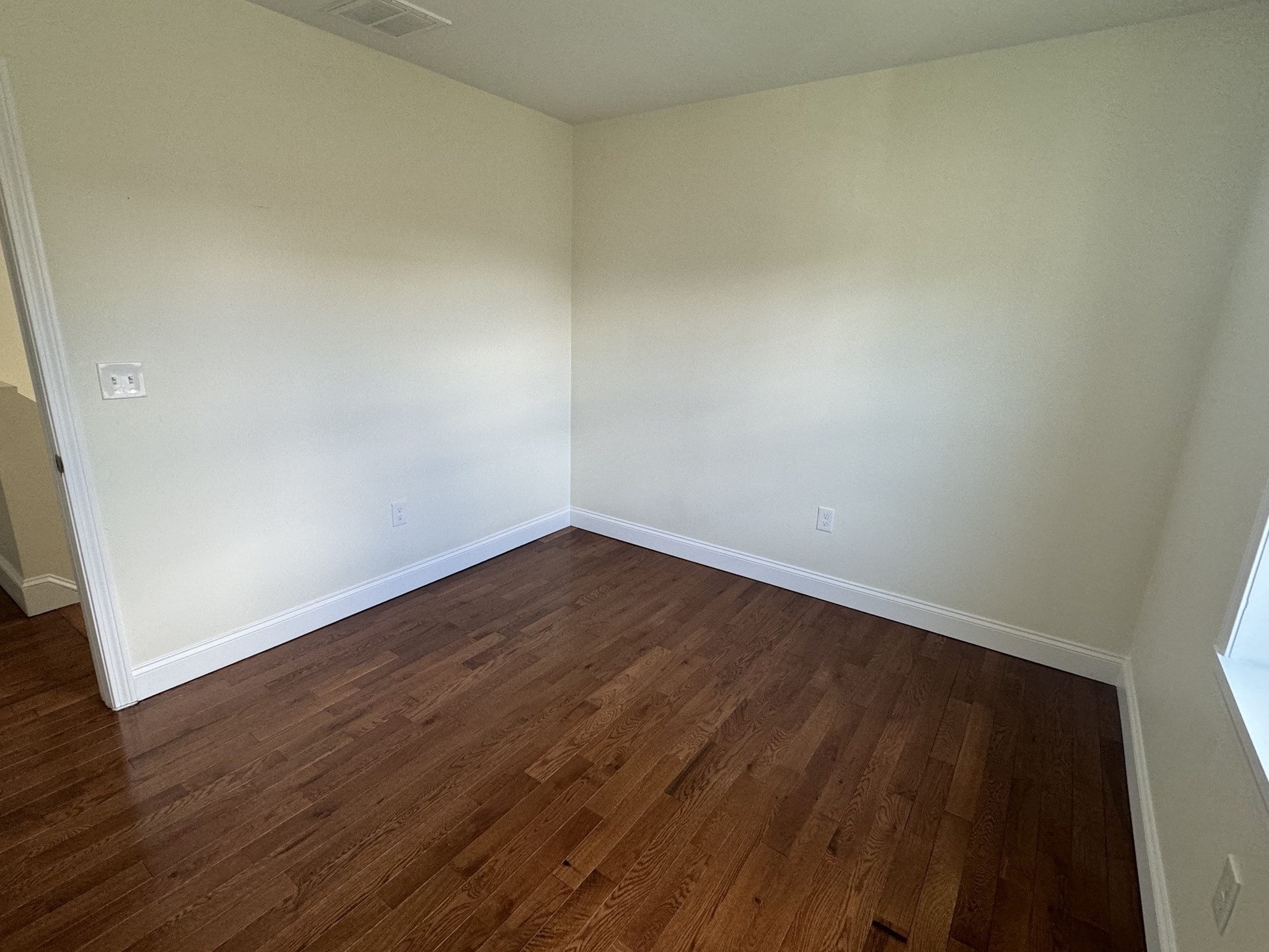 6 N Rocliffe St Property Photo 13