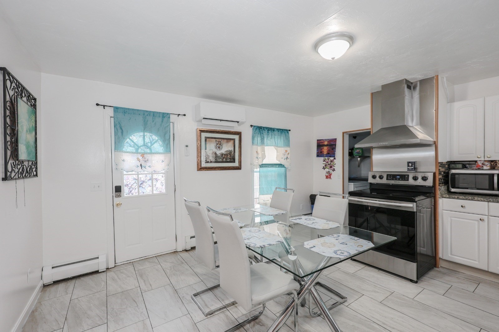 43 Emerald Street Property Photo 1