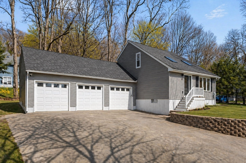 8 Boardman Street Property Photo 1