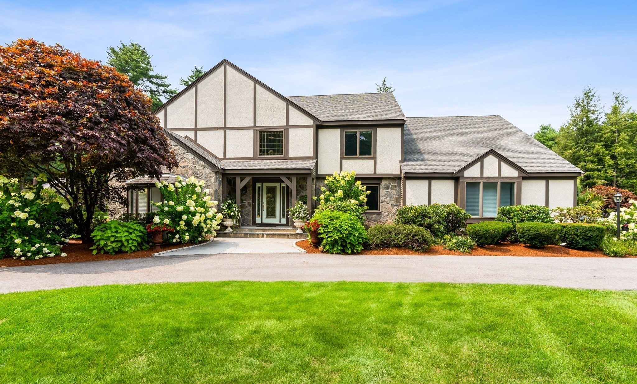 7 Saddle Ridge Road Property Photo 2