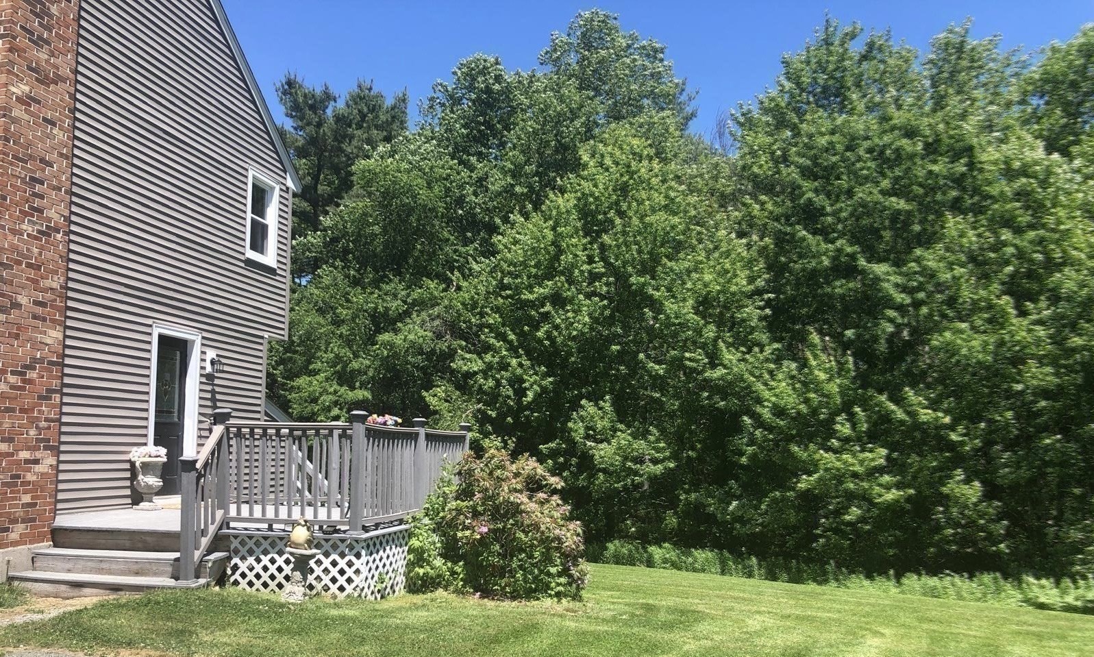 219 Fernwood Dr Property Photo 29