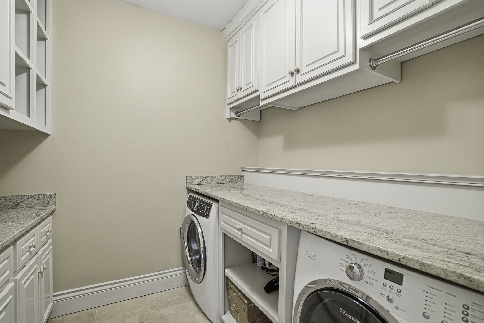 9 Wescott Drive Property Photo 27