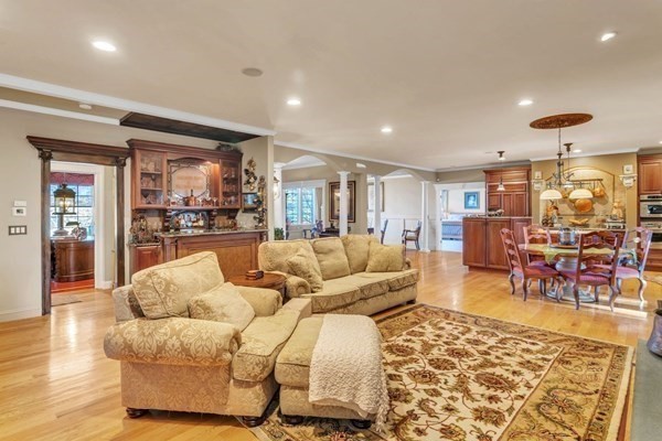 14 Lexington Circle Property Photo 14