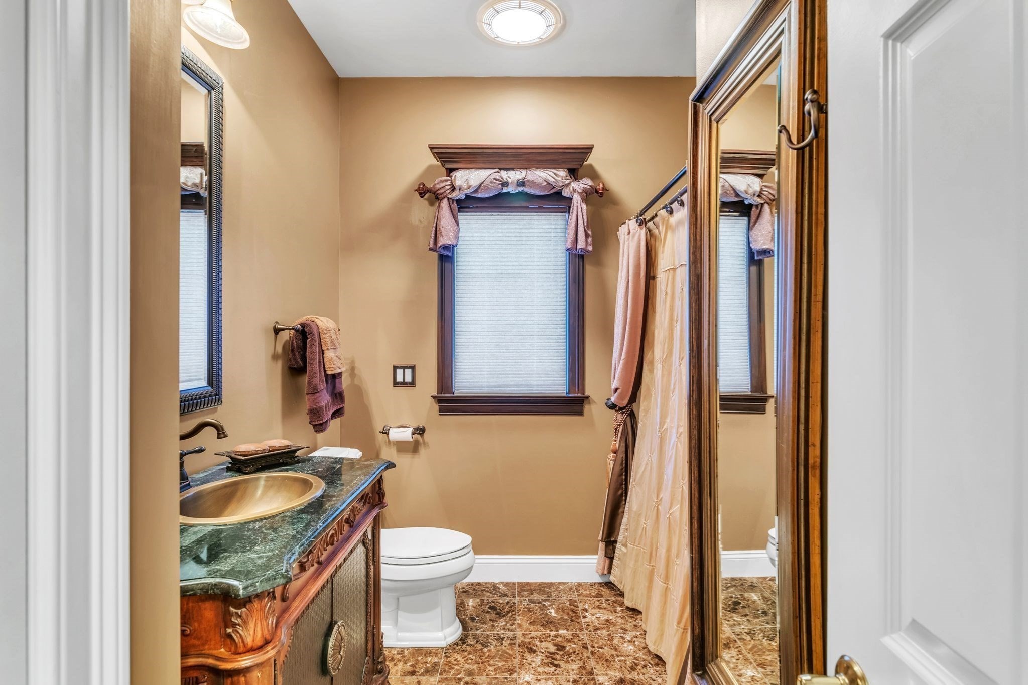 14 Lexington Circle Property Photo 28