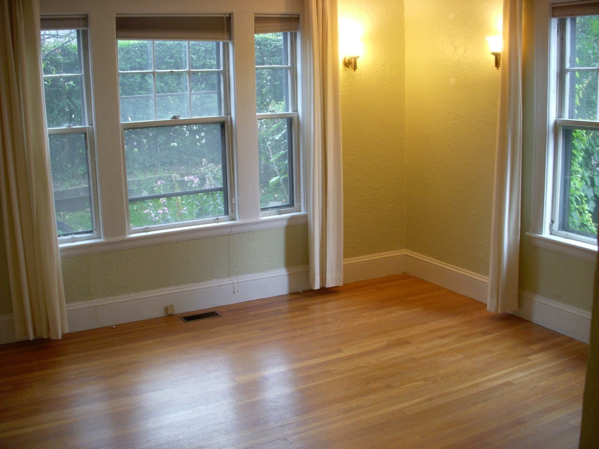 79 Winthrop Road Property Photo 4