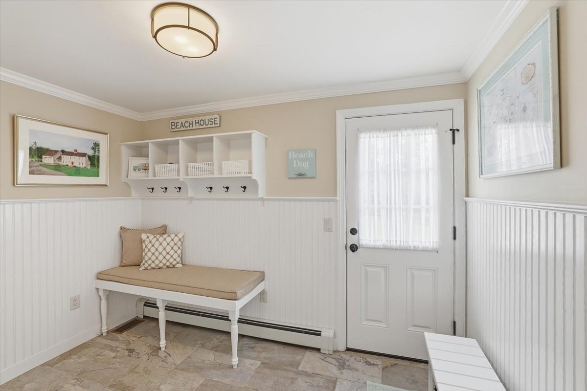 60 Harbor Hill Rd Property Photo 18