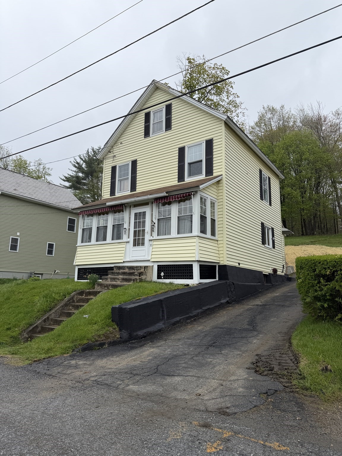 31 Millard Ave
