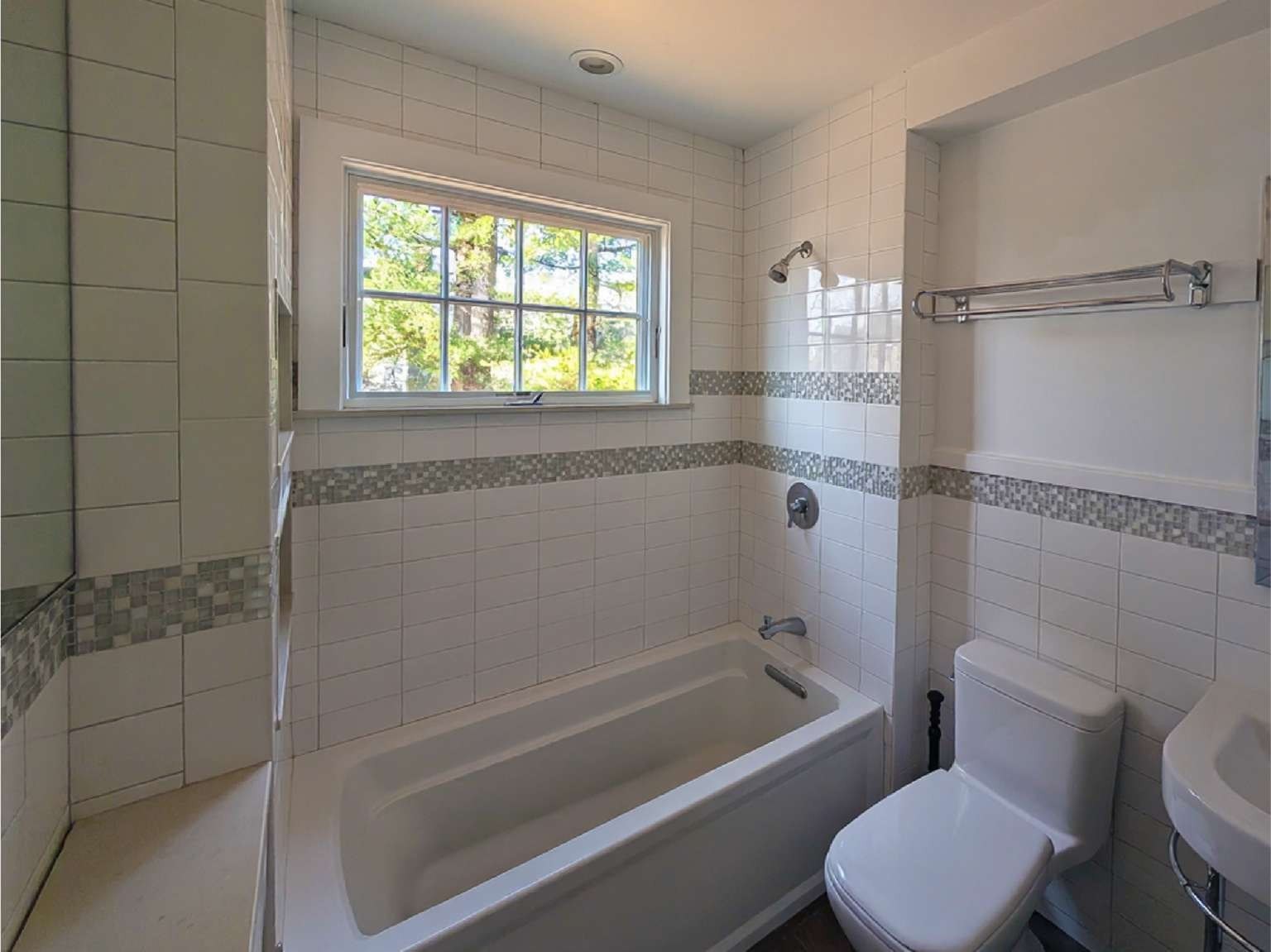 36 Nisbet Property Photo 18