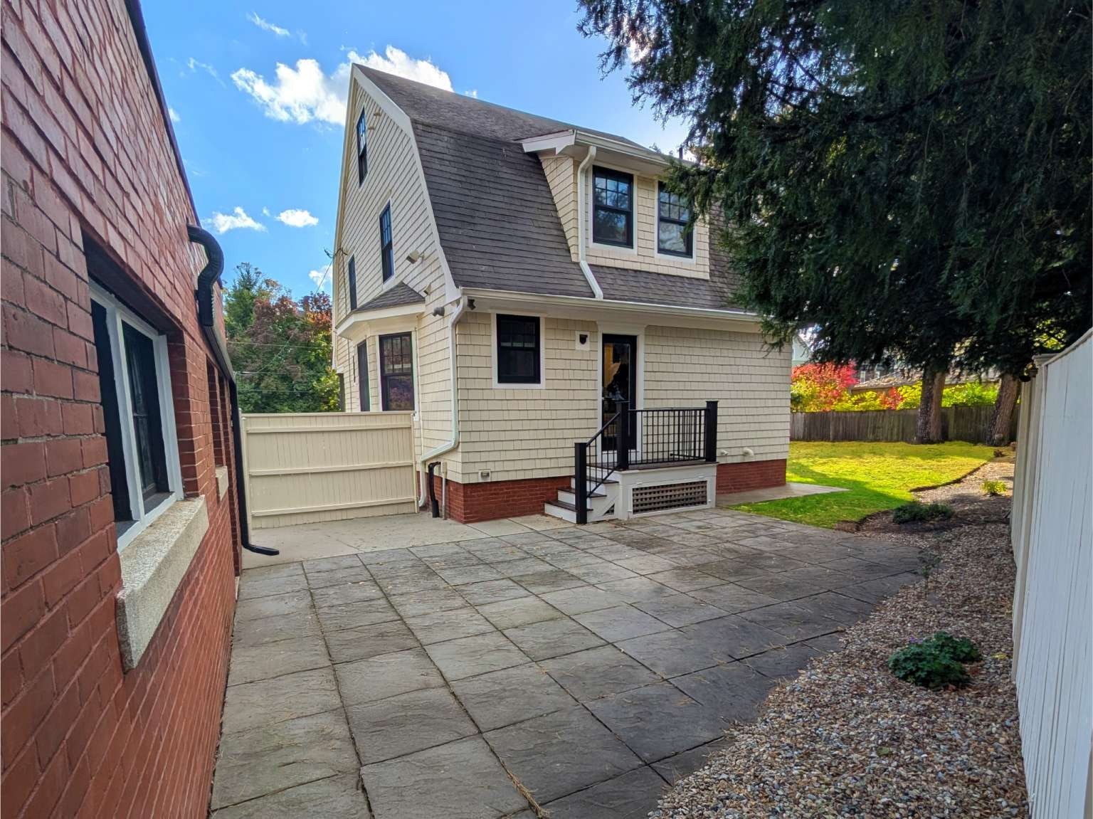 36 Nisbet Property Photo 21