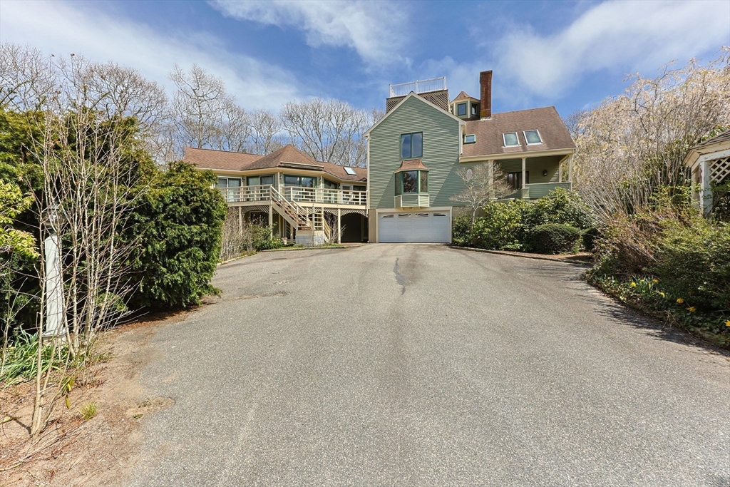 2 Hibbs Lane Property Photo 3